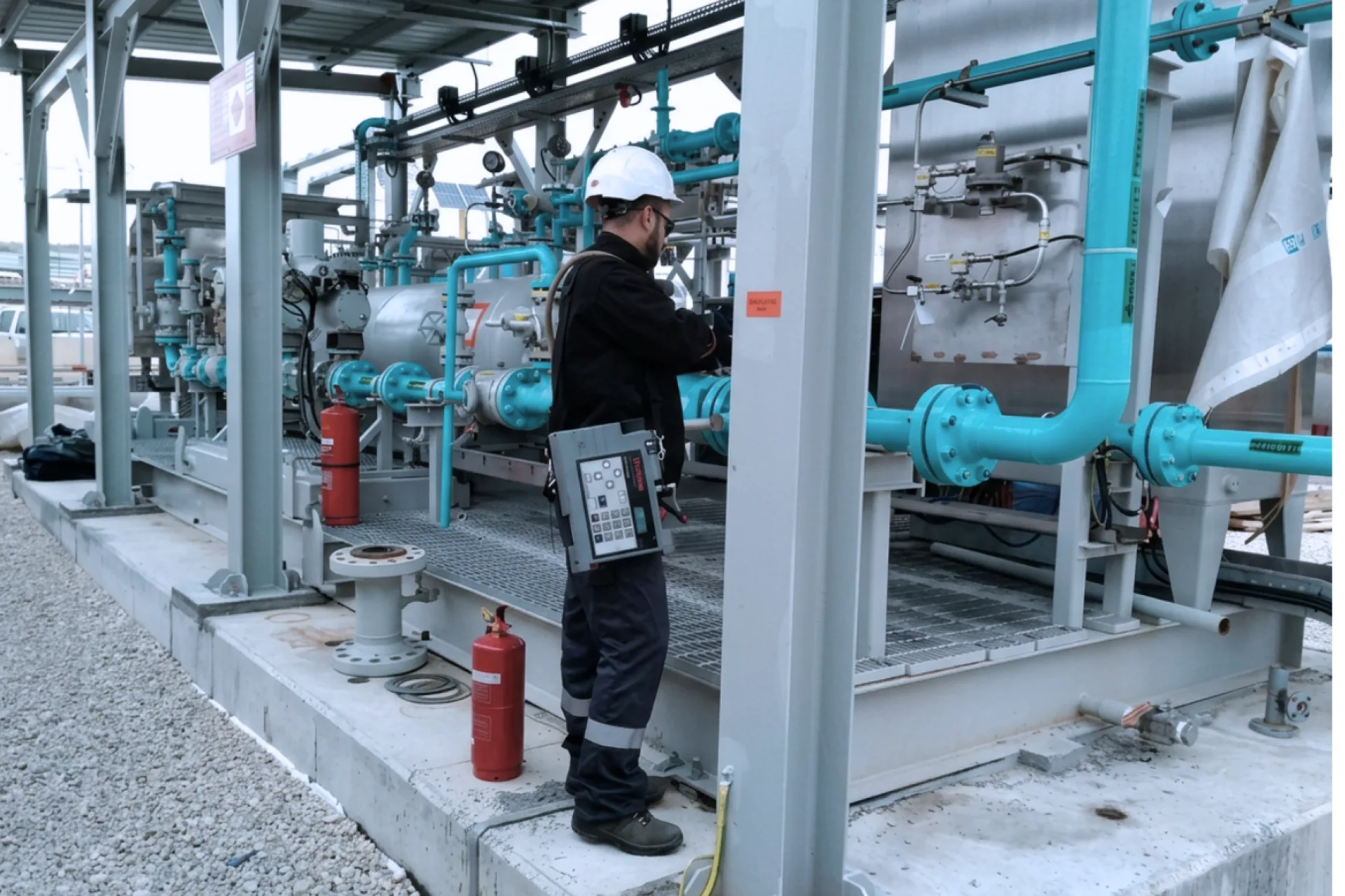 LDAR TVA1000 B with new outfit 2 blue
